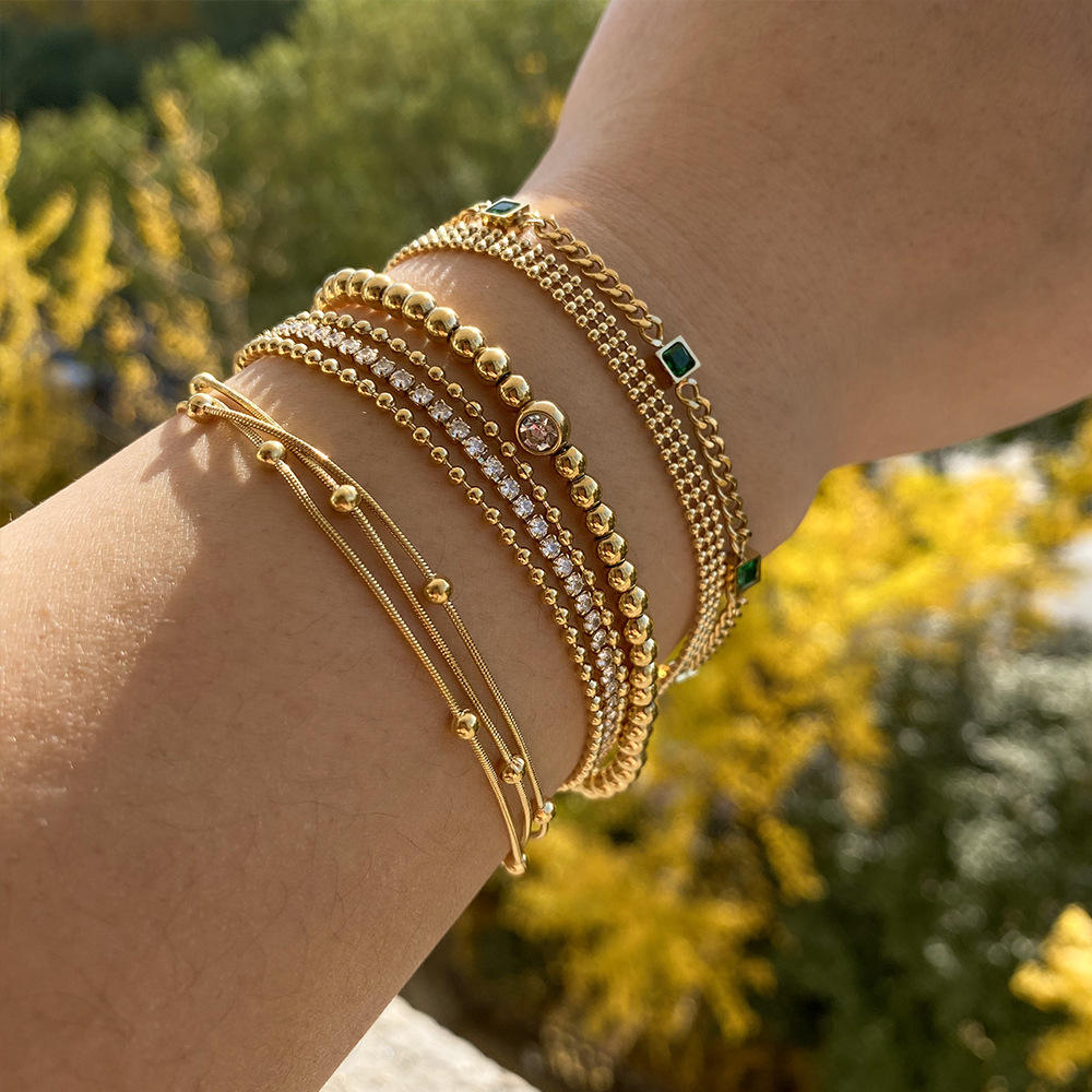 Stack af 5 armbånd
