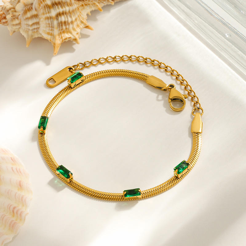 Slangekæde armbånd med grønne cubic zirkonia